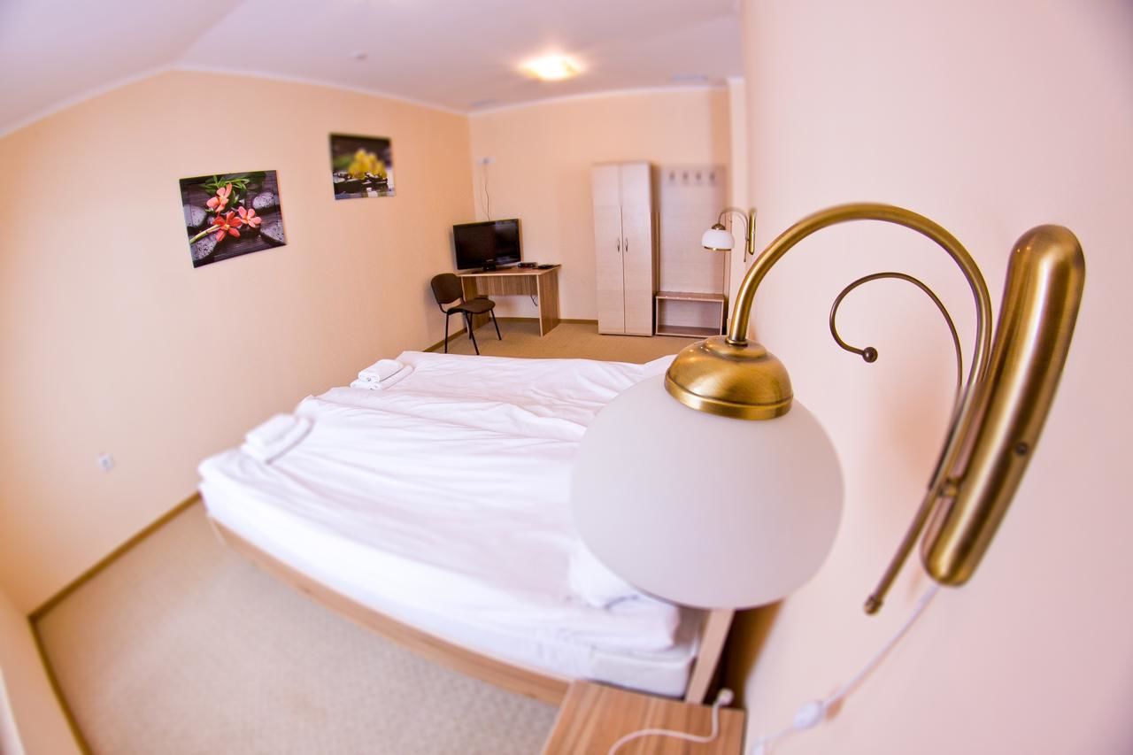 Отель Budget hotel Ekotel Львов-35